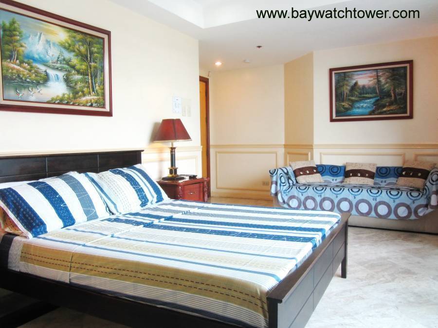 Baywatch Tower, Manila, Philippines, backpackers gear and staying in hostels or budget hotels in Manila