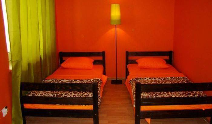 Hostel Giraffe - Search for free rooms and guaranteed low rates in Krakow 10 photos