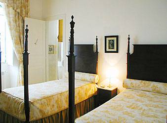 Casa D Obidos, Usseira, Portugal, hotels, lodging, and special offers on accommodation in Usseira