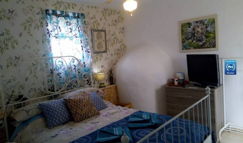 Guest Accomodation With En-Suite - Search available rooms for hotel and hostel reservations in Lorca 8 photos