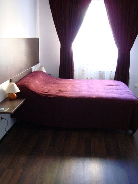 Travessera de Gracia Rooms, Barcelona, Spain, Spain oteller ve pansiyonlar