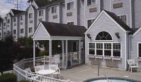 Guesthouse International Inn - Få lave hotelpriser og tjek ledighed i Pigeon Forge, Bedste ferier til de bedste priser i Saluda, North Carolina 8 fotos