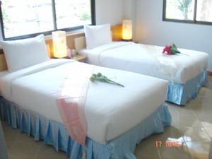 Lamai Guesthouse, Patong Beach, Thailand, book hotels and hostels now with IWBmob in Patong Beach