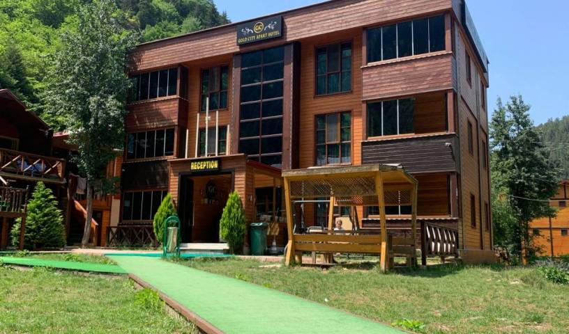 Gold City Apart Hotel - Busque habitaciones gratis y tarifas bajas garantizadas en Uzungol 23 fotos